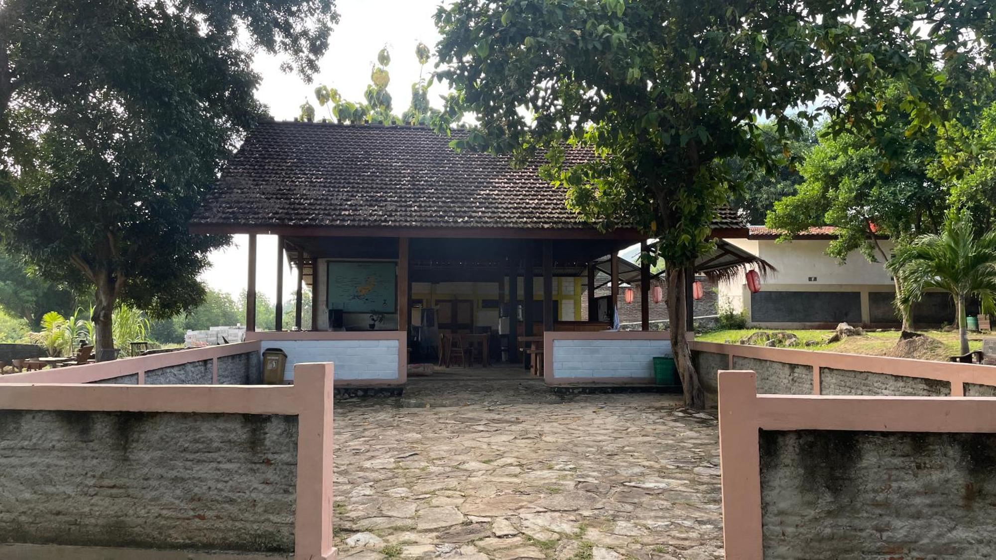Mangrove Inn Karimunjawa Buitenkant foto