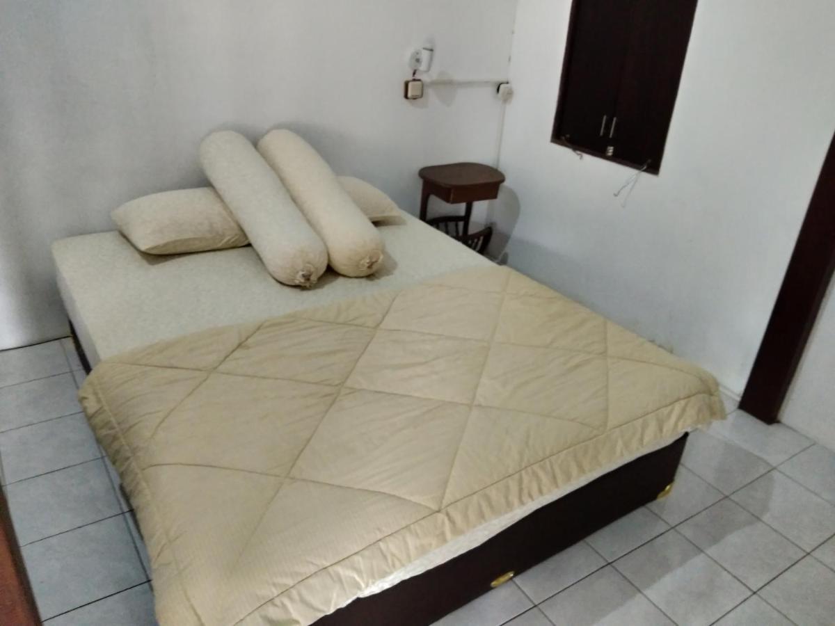 Mangrove Inn Karimunjawa Buitenkant foto